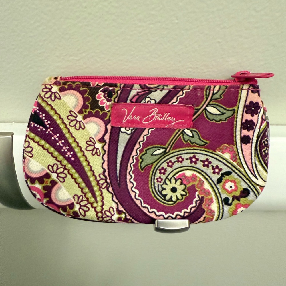 Vera Bradley Hipster and ID Wallet in Very Berry Paisley - Picture 8 of 10